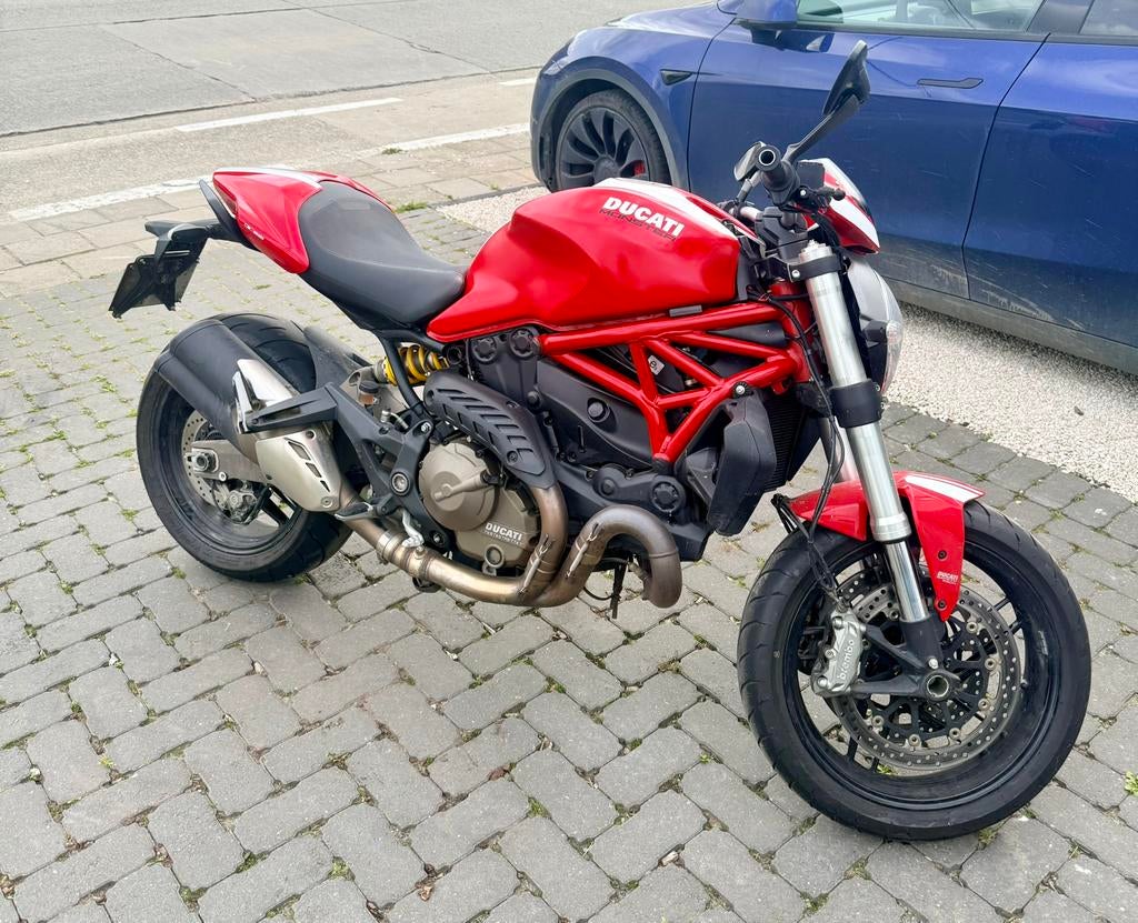 Ducati Monster 821 Stripe, Motoren, Motoren | Ducati, 2 cilinders, Motorrijbewijs A, Gebruikt, Particulier
