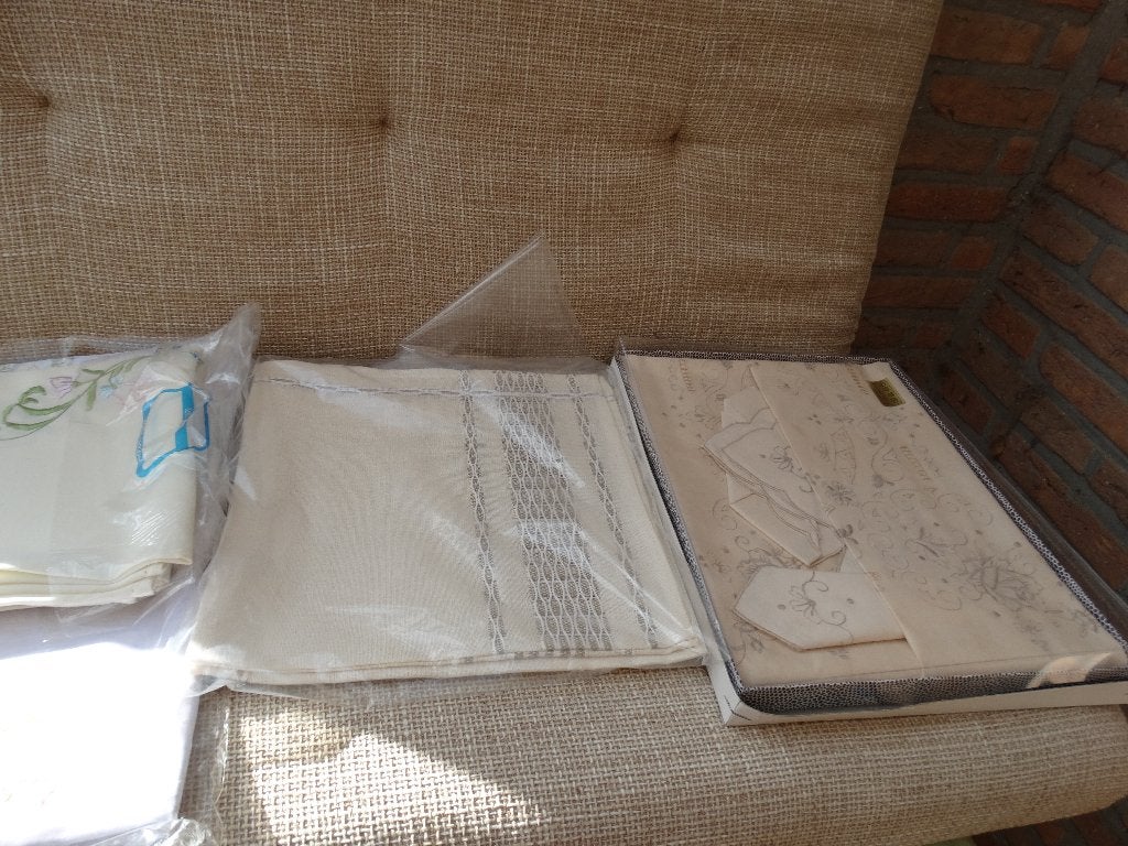 assortiment stoffen tafellakens, Ophalen, Zo goed als nieuw, Katoen, Overige kleuren