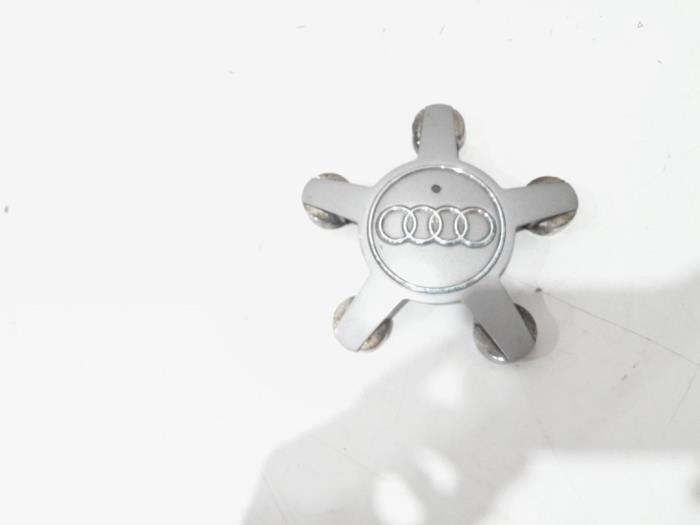 Enjoliveur moyeu d'un Audi A3, -, 3 mois de garantie, Utilisé, -