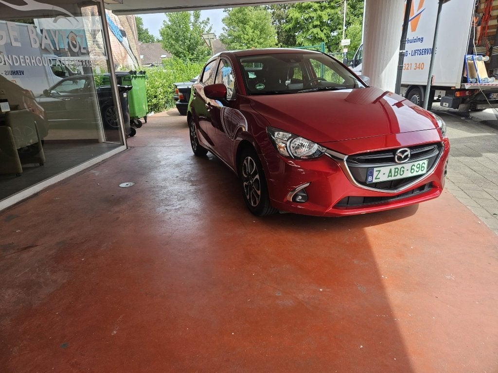 Mazda 2 1eig 35.000 km gekeurd 1.5 benzine camera,gps,pdc..., Auto's, Mazda, Voorwielaandrijving, Stof, 4 cilinders, Bedrijf