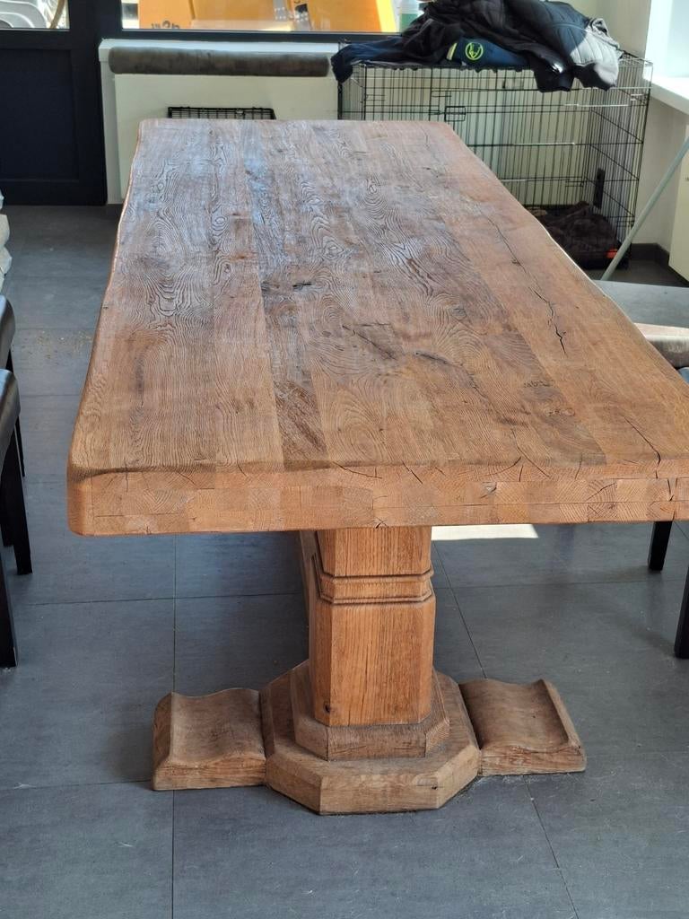 Massieve kloostertafel., Huis en Inrichting, Ophalen