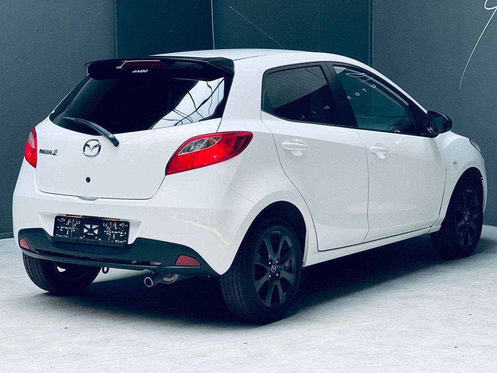 Mazda 2 1.3i *CLIMATISATION*GARANTIE* (bj 2014), Auto's, Voorwielaandrijving, Euro 5, Stof, Zwart