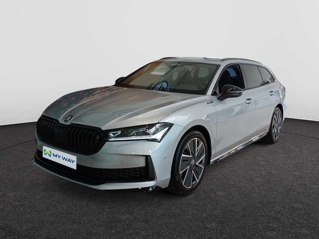 Skoda Superb Combi Superb Combi Sportline 1,5 TSI m-HEV 110, Auto's, Skoda, Automaat, Lederen bekleding, 124 g/km, Break