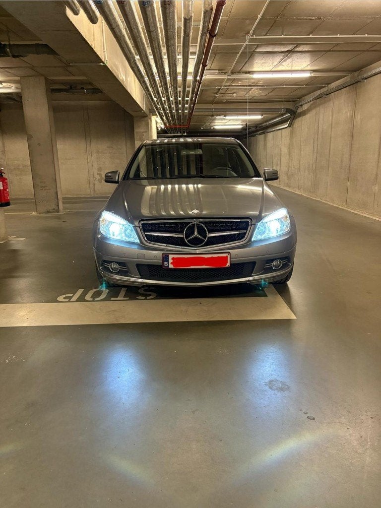 Mercedes Benz Classe 200, Cuir, Achat, Noir, 5 portes