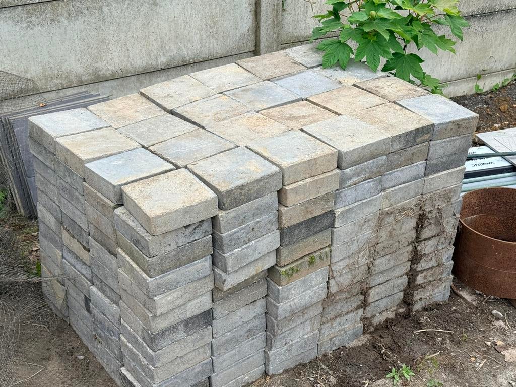 Betonklinker 20x20x6 (bluestone imitatie), Ophalen, Klinkers, Zo goed als nieuw, 10 m² of meer