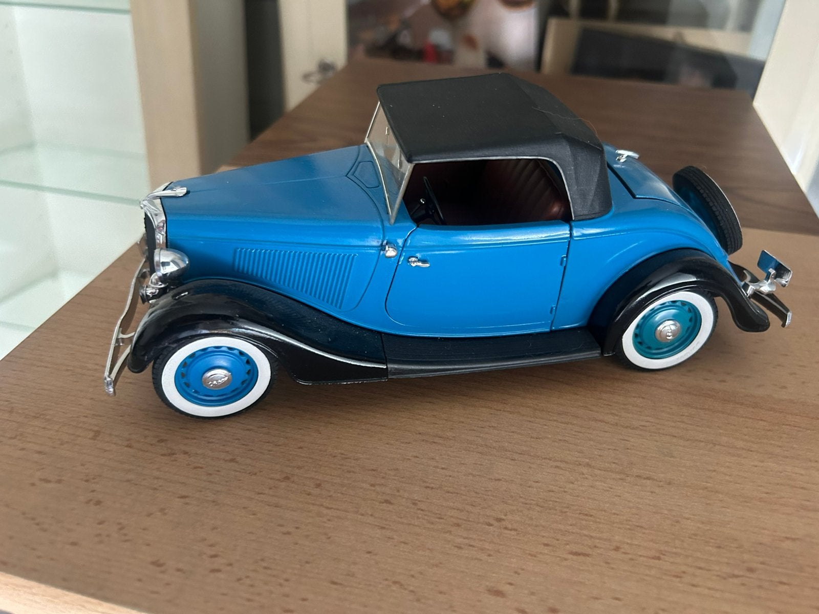 Ford, Ophalen of Verzenden, Zo goed als nieuw