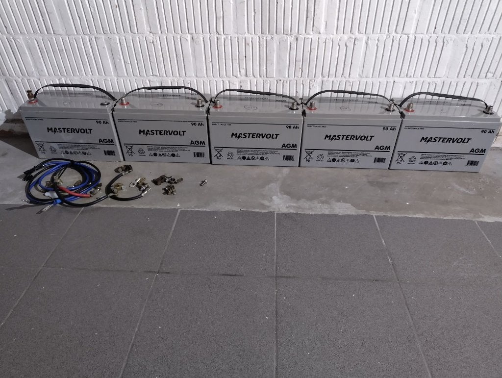 batterijen pak (5 x Mastervolt 90Ah), Auto-onderdelen, Ophalen, Gebruikt