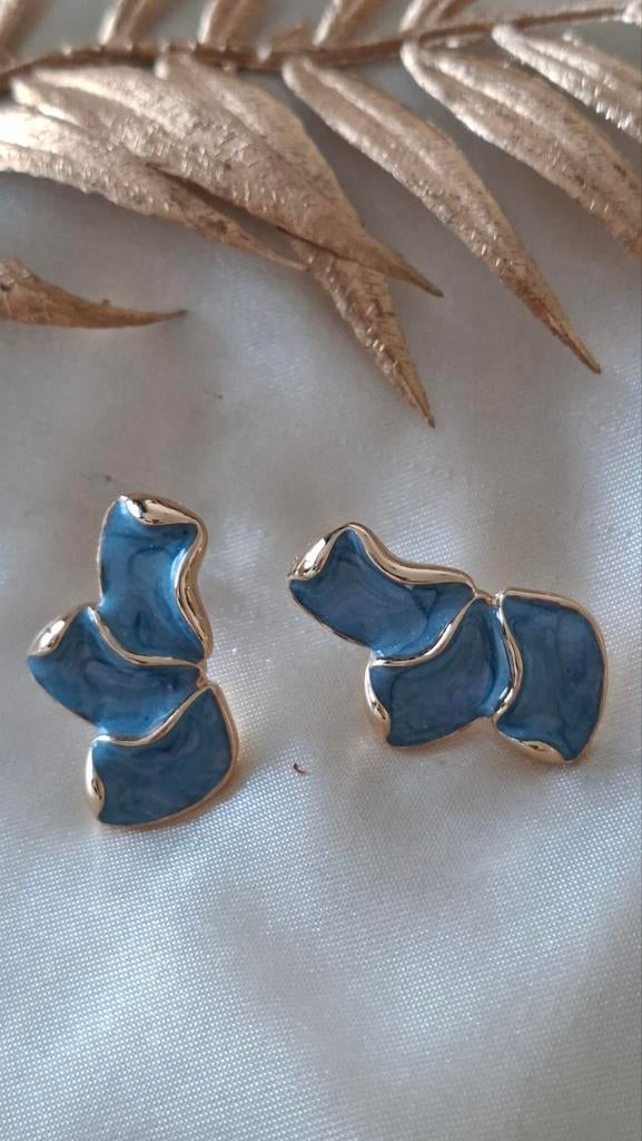 Boucles d'oreilles élégantes et tendances, Enlèvement ou Envoi