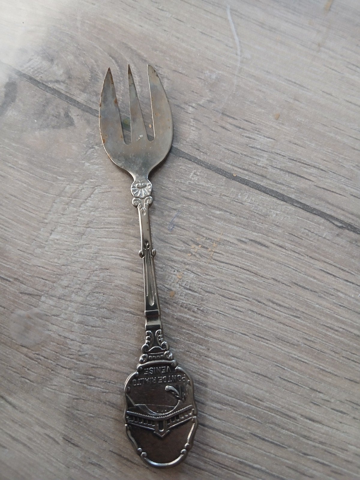 Souvenirtaart/dessertvork uit Venetië, Ophalen of Verzenden, Zo goed als nieuw, Los bestek