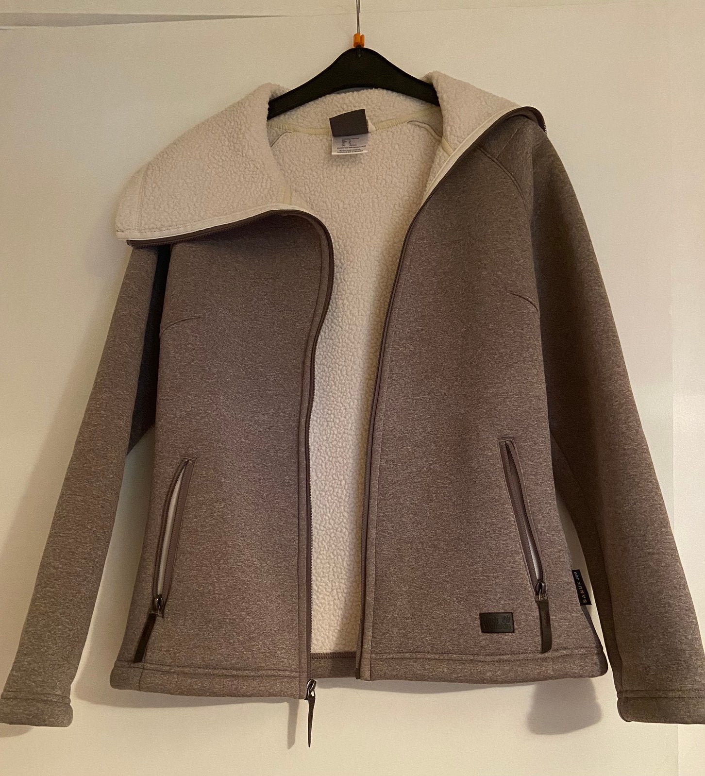 Veste rembourrée marron clair pour femme  Jack Wolfskin, Enlèvement ou Envoi, Neuf, Taille 36 (S), Brun