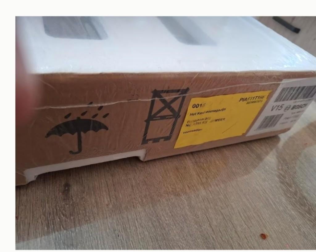 Cuisinière à induction, Enlèvement, Neuf