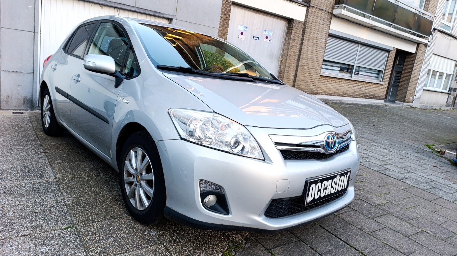 Toyota Auris hybrid 2011 Belgische auto Eerste eigenaar, Auto's, Toyota, Euro 5, Stof, Zwart, 4 cilinders
