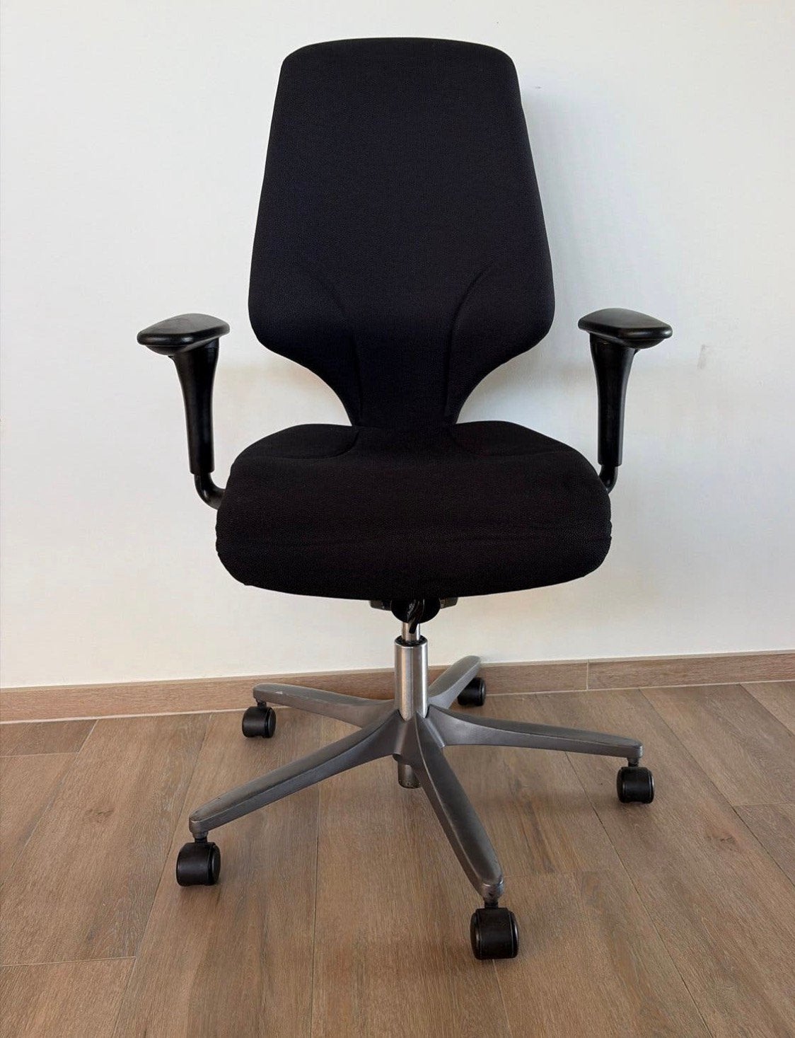 Chaise de bureau Giroflex 64 - Ergonomique et confortable, Comme neuf, Enlèvement, Chaise de bureau, Ergonomique