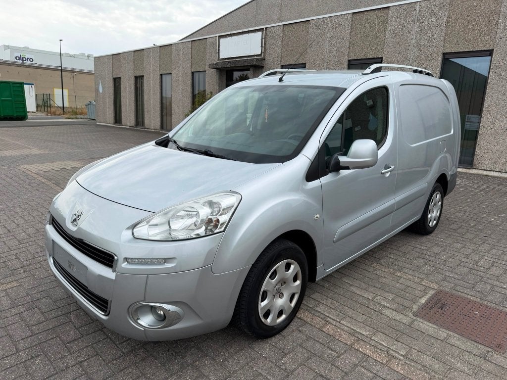 PEUGEOT PARTNER L2 1.6 Hdi 3 places utilitaire léger, 90 kW, Entreprise, 3 places, Boîte manuelle
