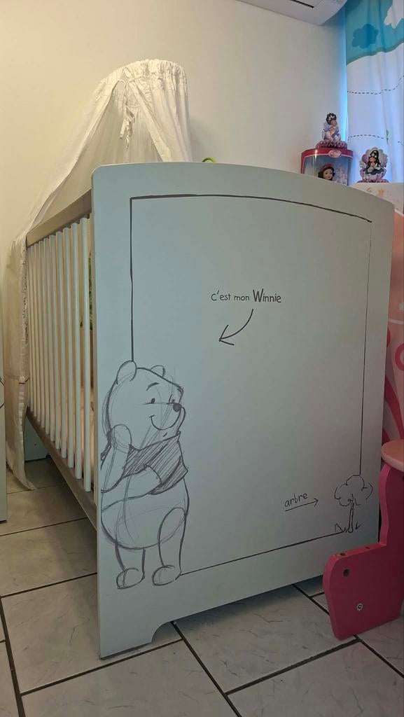 Très belle chambre bébé Winnie the Pooh de la marque Aubert, Enlèvement