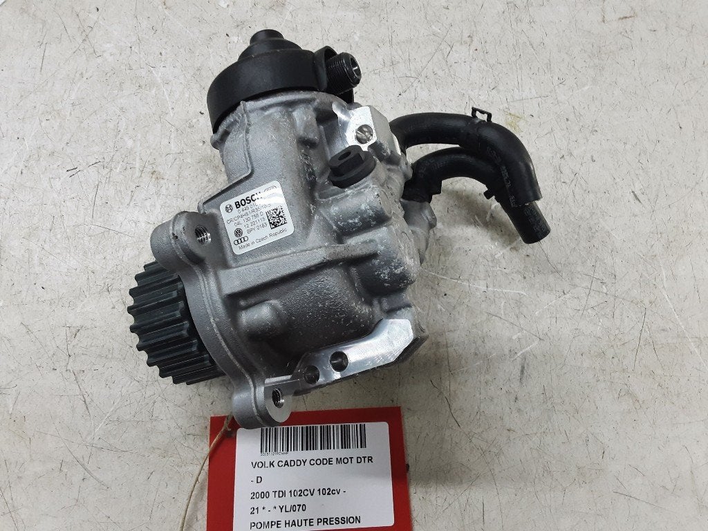 HOGEDRUKPOMP Caddy California V (SBB / SBJ) (04L130755D), Auto-onderdelen, Gebruikt, Volkswagen, Mevr. I. Hauben, Rue de l'Espoir 34 34
4030  GRIVEGNÉE, BE