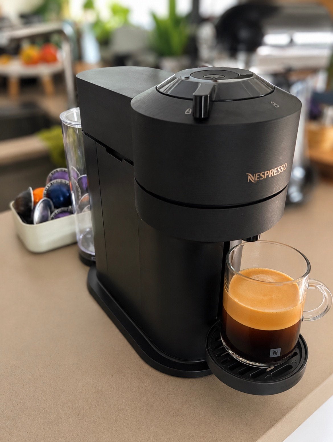 Nespresso Vertuo, Enlèvement ou Envoi, Comme neuf, Machine à espresso
