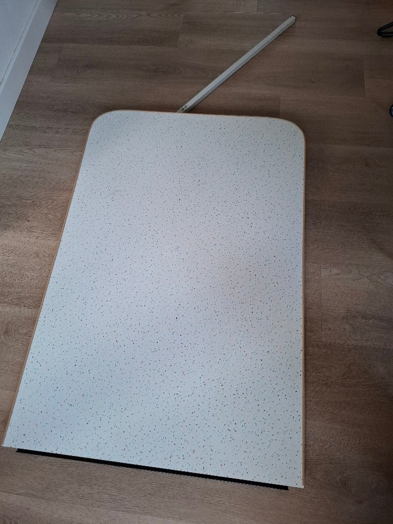 Gratis tafelblad/caravantafel, Ophalen, Gebruikt