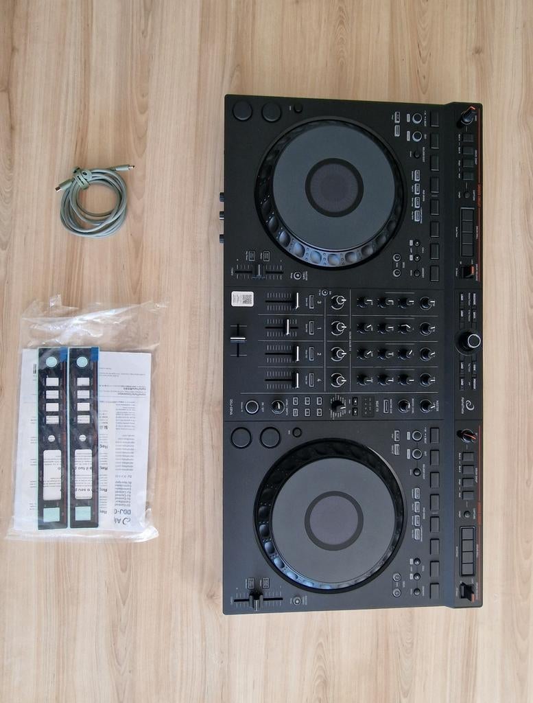 AlphaTheta DDJ-GRV6 (Pioneer) (NIEUWSTAAT), Muziek en Instrumenten, Ophalen, Pioneer