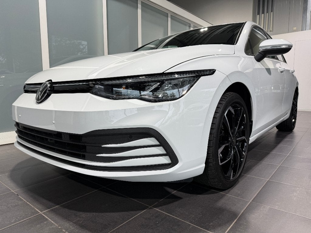 VW Golf 8 1.5TSI 130PK | 2023 | ACC | Camera | PDC V+A | LED, Auto's, Voorwielaandrijving, Stof, 4 cilinders, Bedrijf