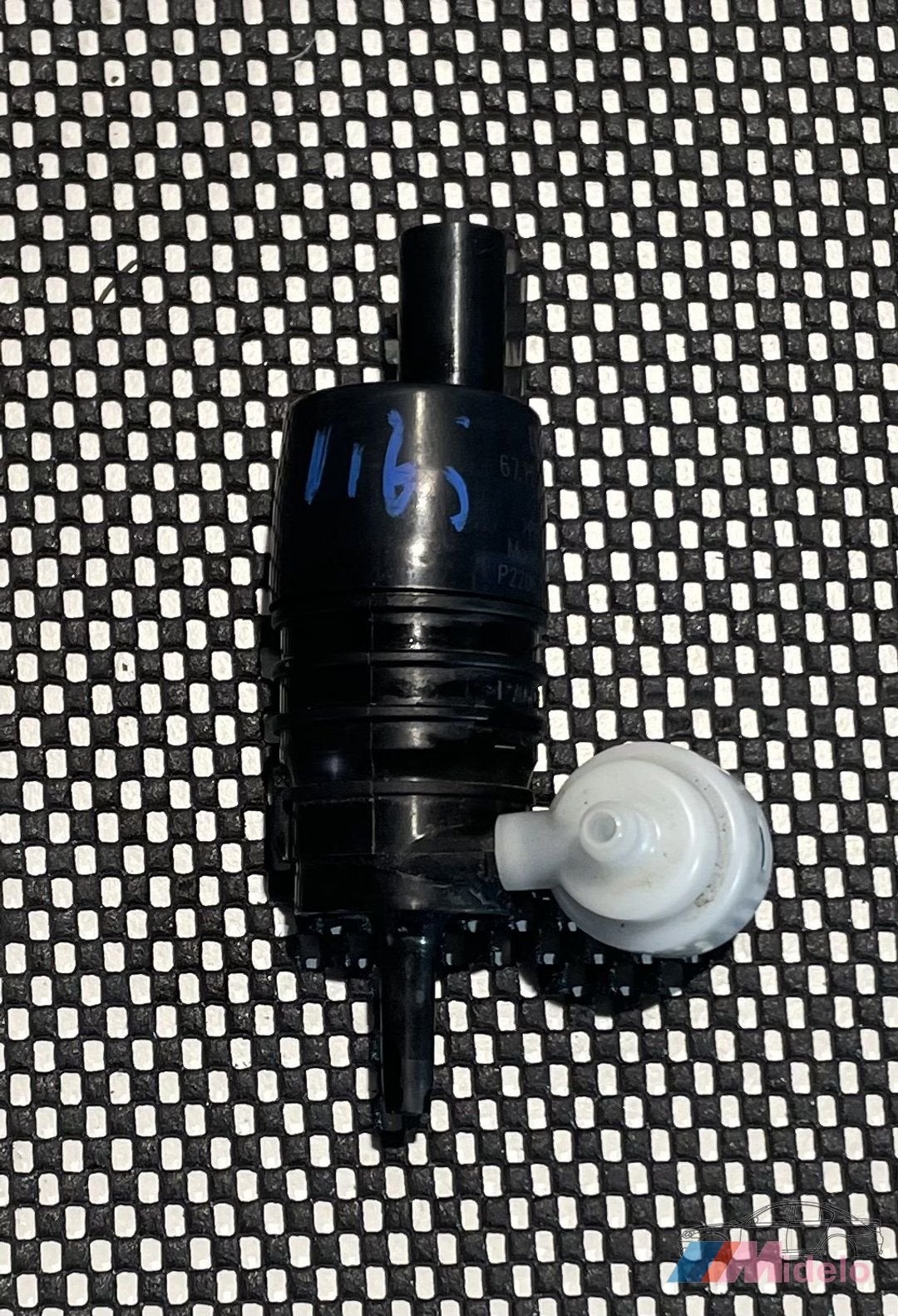 BMW F40 RUITENWISSERVLOEISTOF POMP 7388349, Autos : Pièces & Accessoires, -, Utilisé, -, Enlèvement ou Envoi