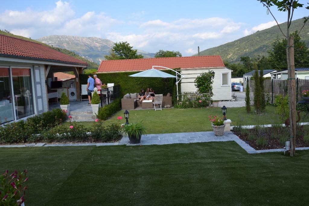 Chalet max6 pers. Castellane Zuid Frankrijk Gorges du Verdon, Propriétaire, Parc de loisirs, Lave-vaisselle, 6 personnes