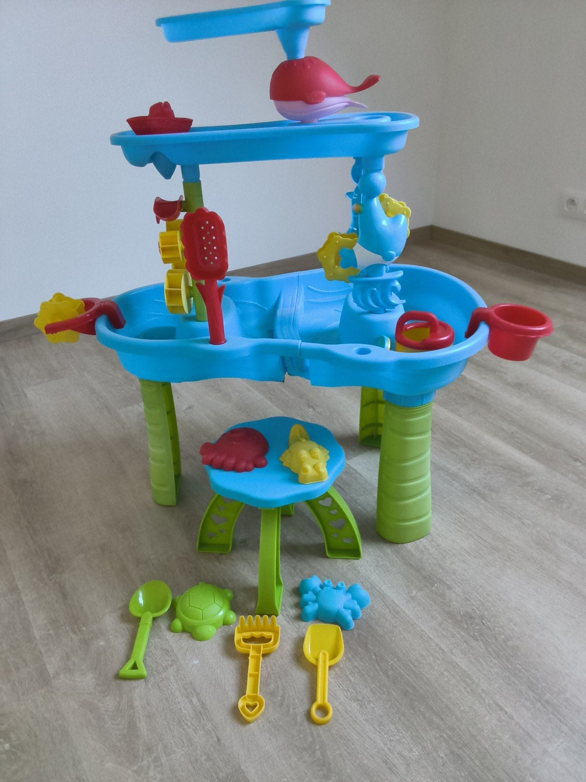 TEMI water - en zandtafel met water - en zandaccessoires, Kinderen en Baby's, Ophalen