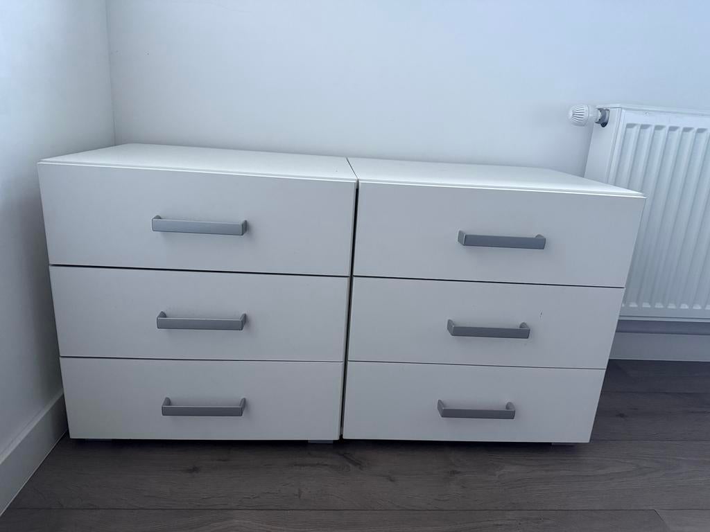 2x nachtkastje ladekastje, Huis en Inrichting, Kasten | Ladekasten, Ophalen, Gebruikt