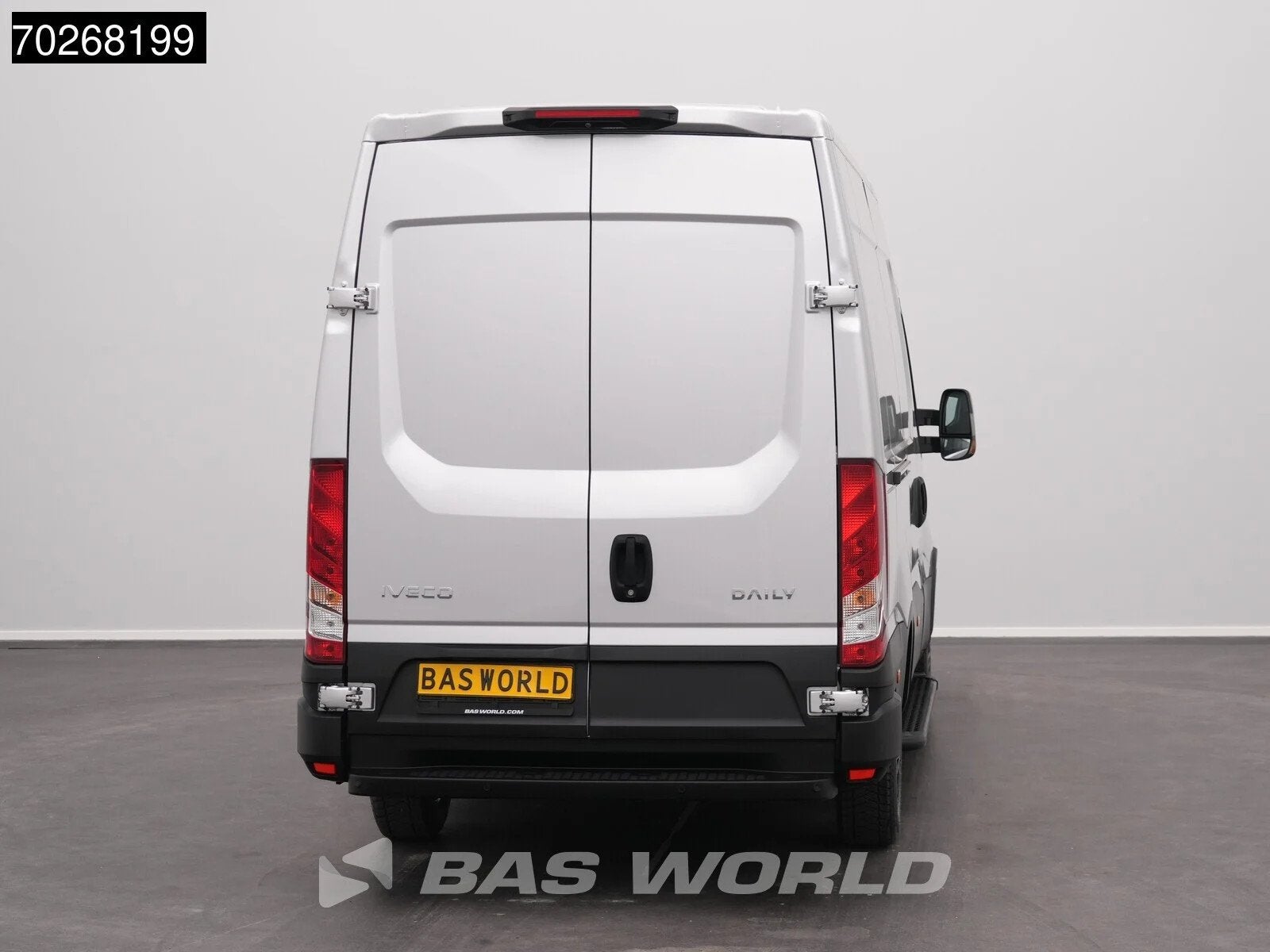 Iveco Daily 35S21 BPM VRIJ! Automaat Black Edition 2025 mode, Neuf, Argent ou Gris, Achat, Euro 6