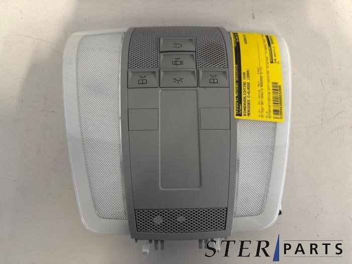 Eclairage intérieur avant d'un Mercedes C-Klasse, 3 mois de garantie, Utilisé, -, -