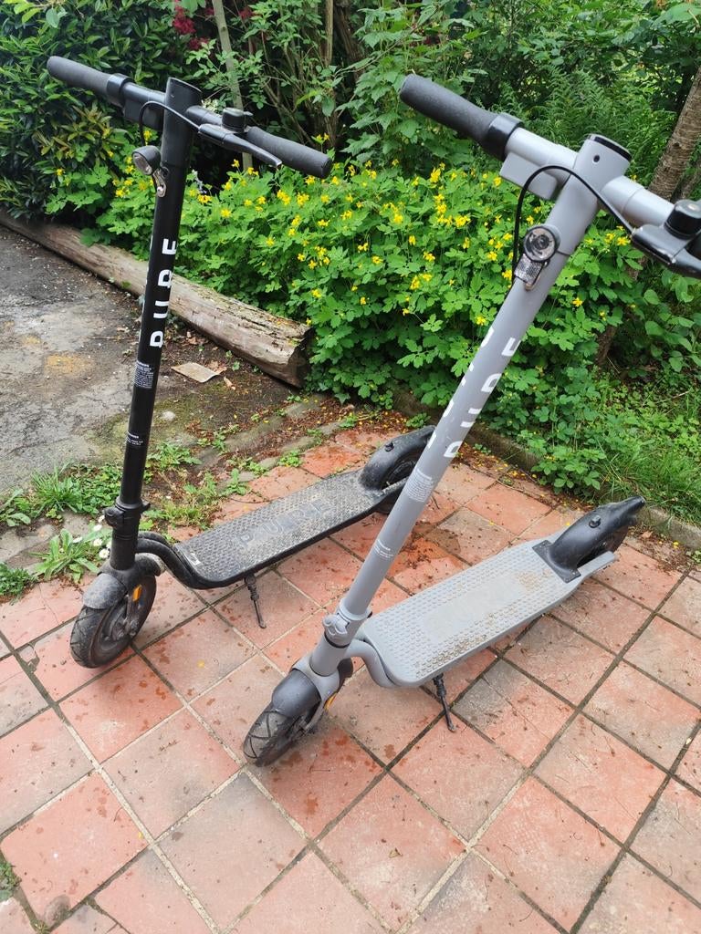 Elektrische step, Fietsen en Brommers, Ophalen, Gebruikt, Elektrische step (E-scooter), Pure