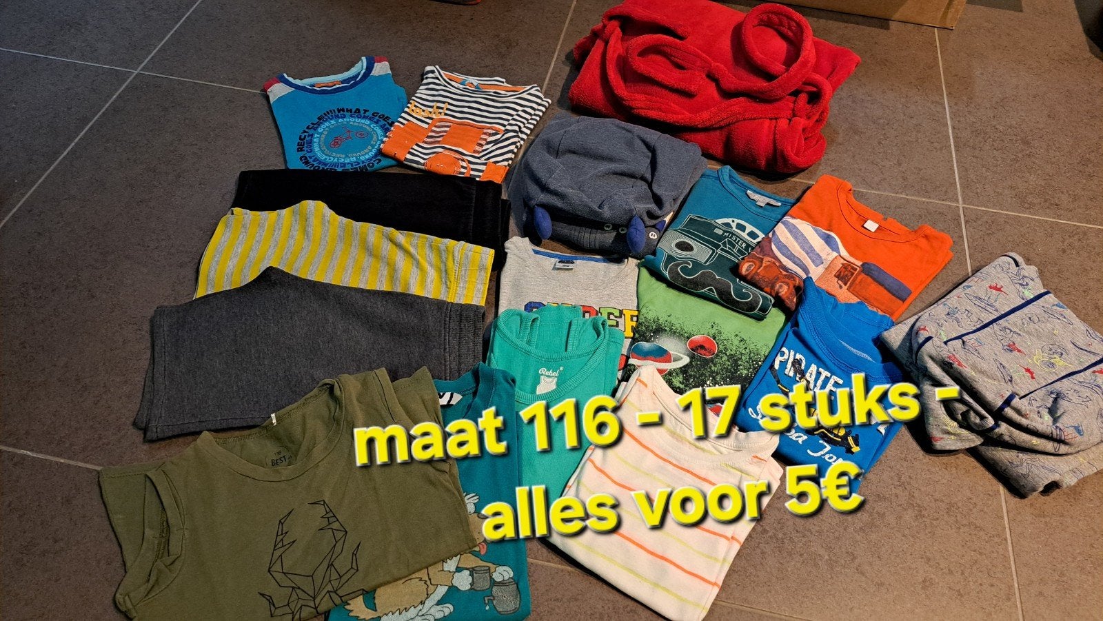 kinderkleding maat 116, Ophalen