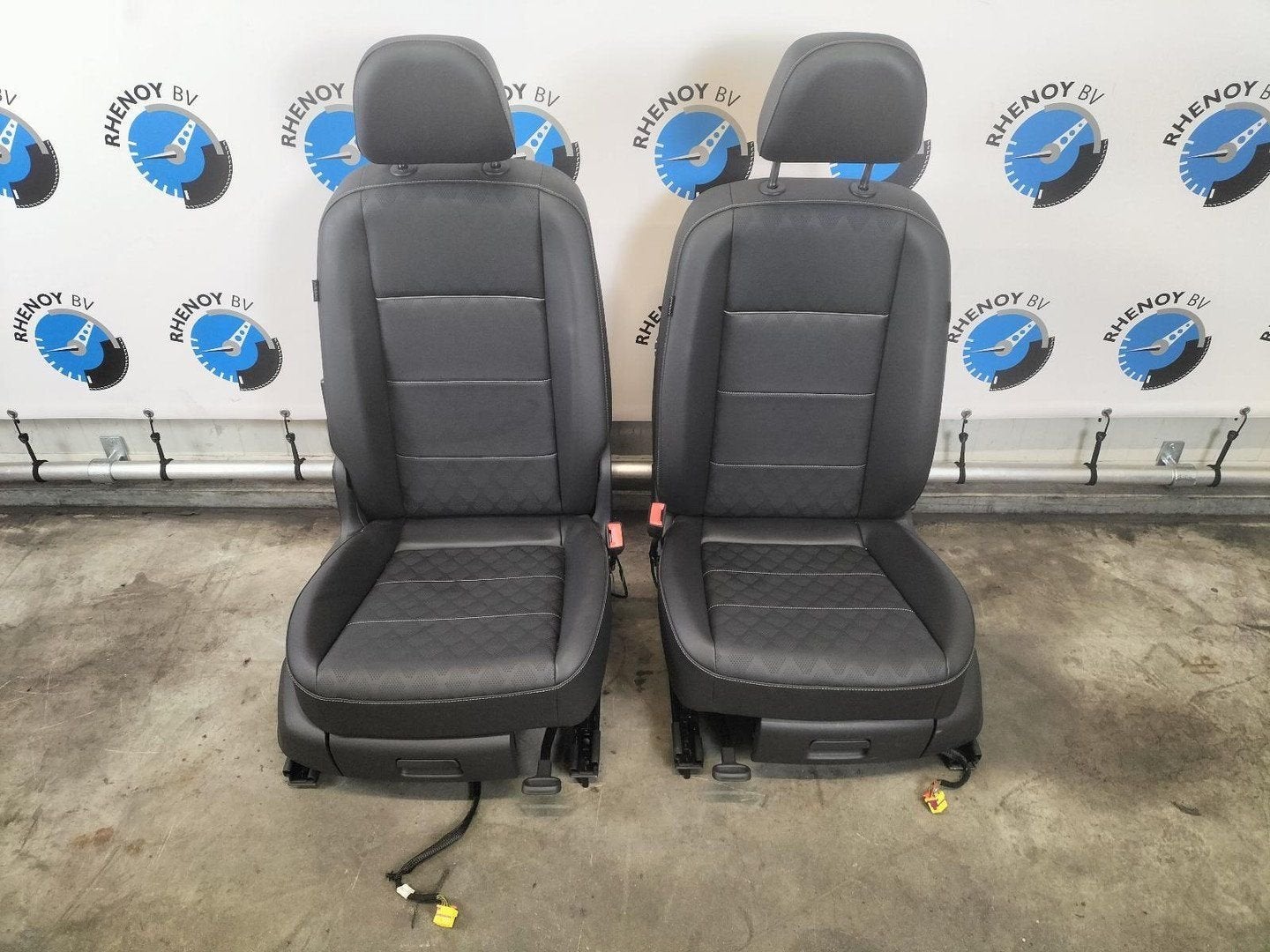 FORD TOURNEO CONNECT Titanium 1.5 Ecoboost Aut. INTERIEUR CO, Enlèvement ou Envoi, Utilisé, ARN reconnu