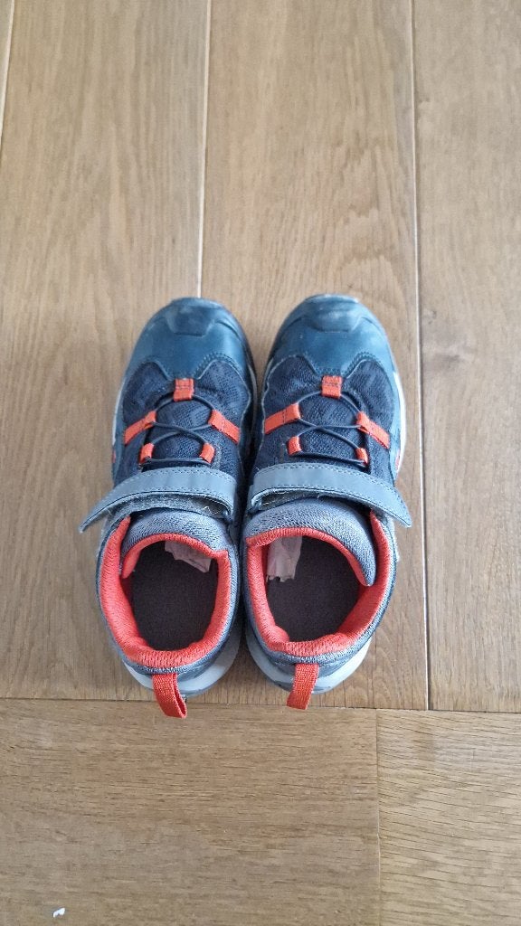 Chaussures de marche enfant, Enfants & Bébés, Vêtements enfant | Chaussures & Chaussettes, Garçon ou Fille, Decathlon, Enlèvement