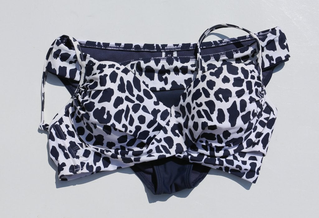 Joli bikini Nickey Nobel 42 C/D - bleu et blanc, Vêtements | Femmes, Vêtements de Bain & Maillots de Bain, Neuf, Enlèvement ou Envoi