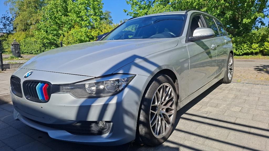 BMW 318d TwinPower Turbo, Auto's, BMW, Euro 5, 1995 cc, Zwart, Leder