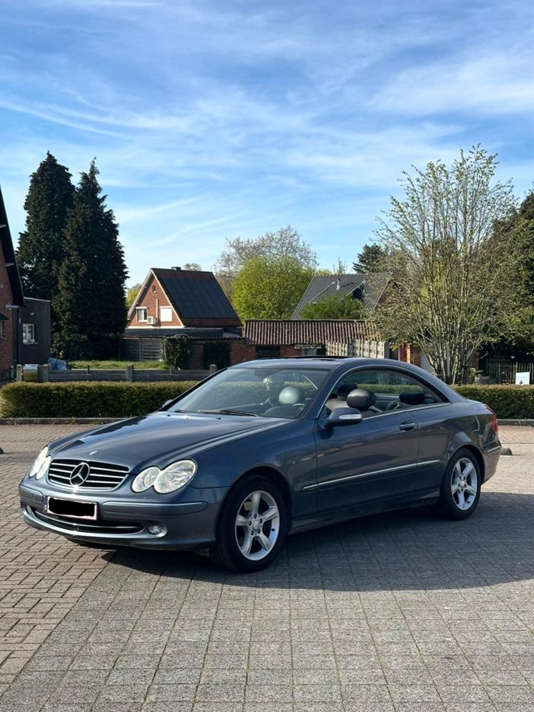 Mercedes Clk 200 Option complète (essence + GPL), Autos, Cuir, Achat, Entreprise, Bleu