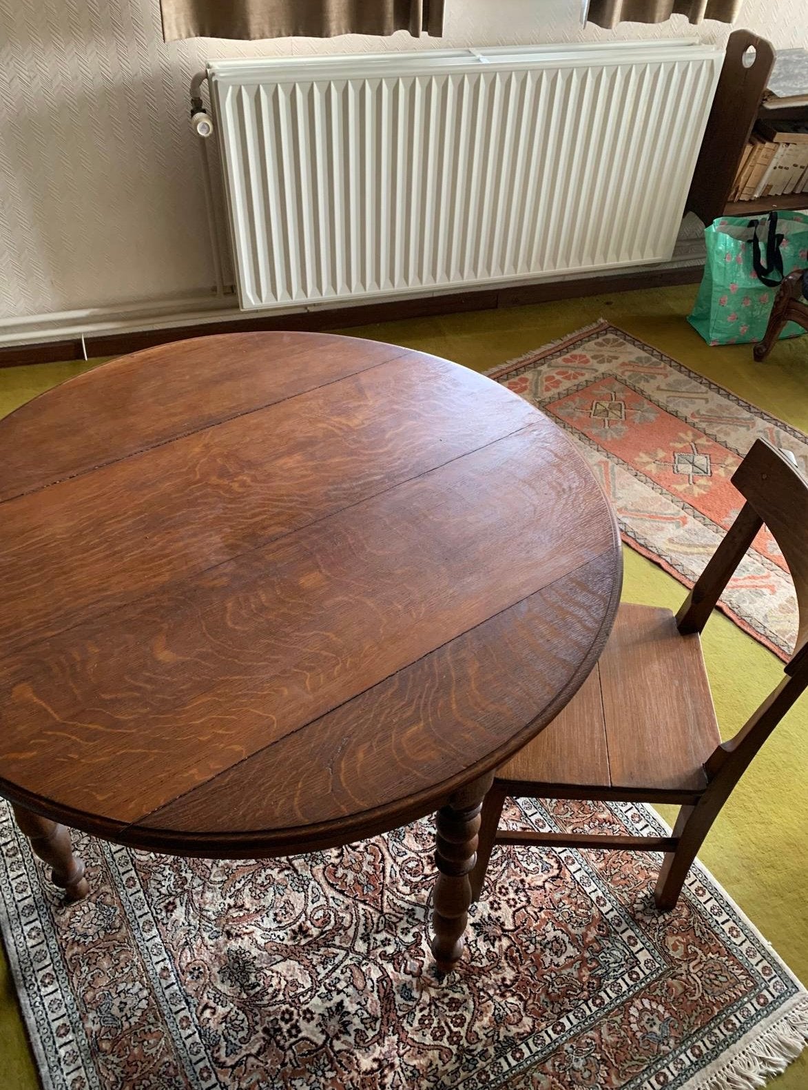 Table chêne massif + 3 chaises, Antiquités & Art, Enlèvement