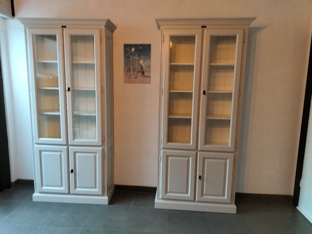 Twee "Richmond Interiors" wandkasten (lichtgrijs), Ophalen, 200 cm of meer, "cottage", 50 tot 100 cm