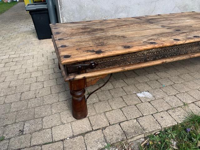 salontafel, Enlèvement
