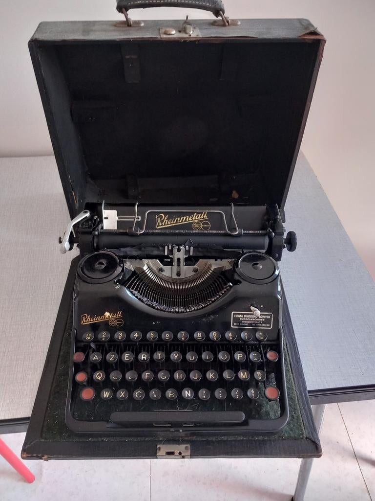 2 oude typemachines, Diversen, Typemachines, Ophalen
