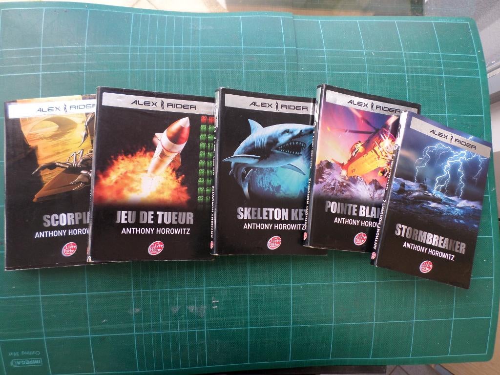 Alex Rider (Anthony Horowitz) - 1997 - T 1 à 5 - 4 € le tout, Ophalen of Verzenden, Zo goed als nieuw, Fictie, Anthony Horowitz
