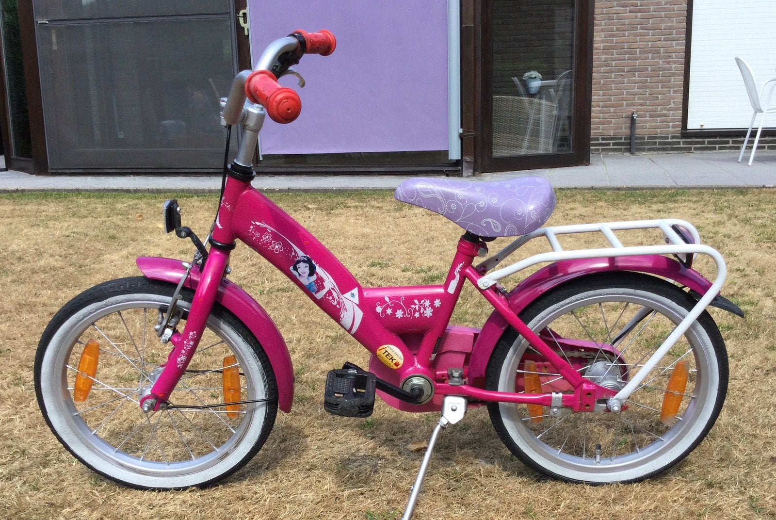 Kinderfietsje 16 inch, Ophalen, Zo goed als nieuw