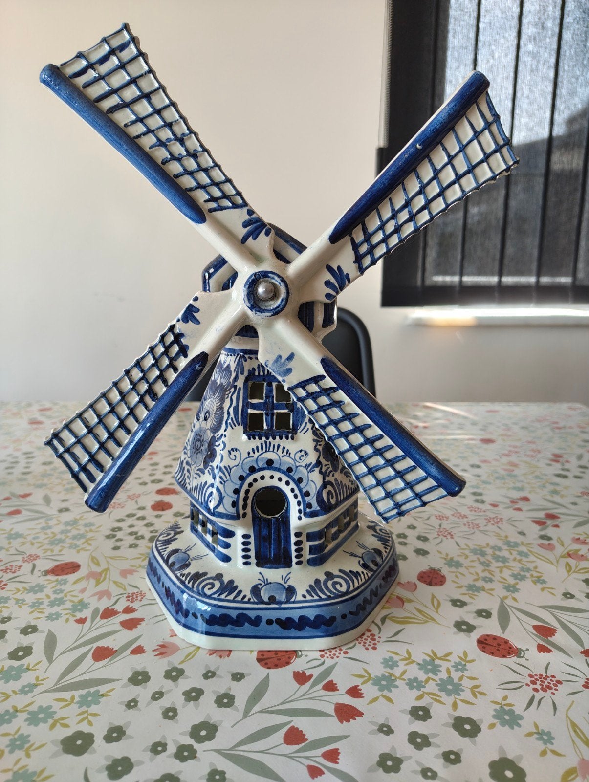 Windmolen Delfts Blauw, Ophalen