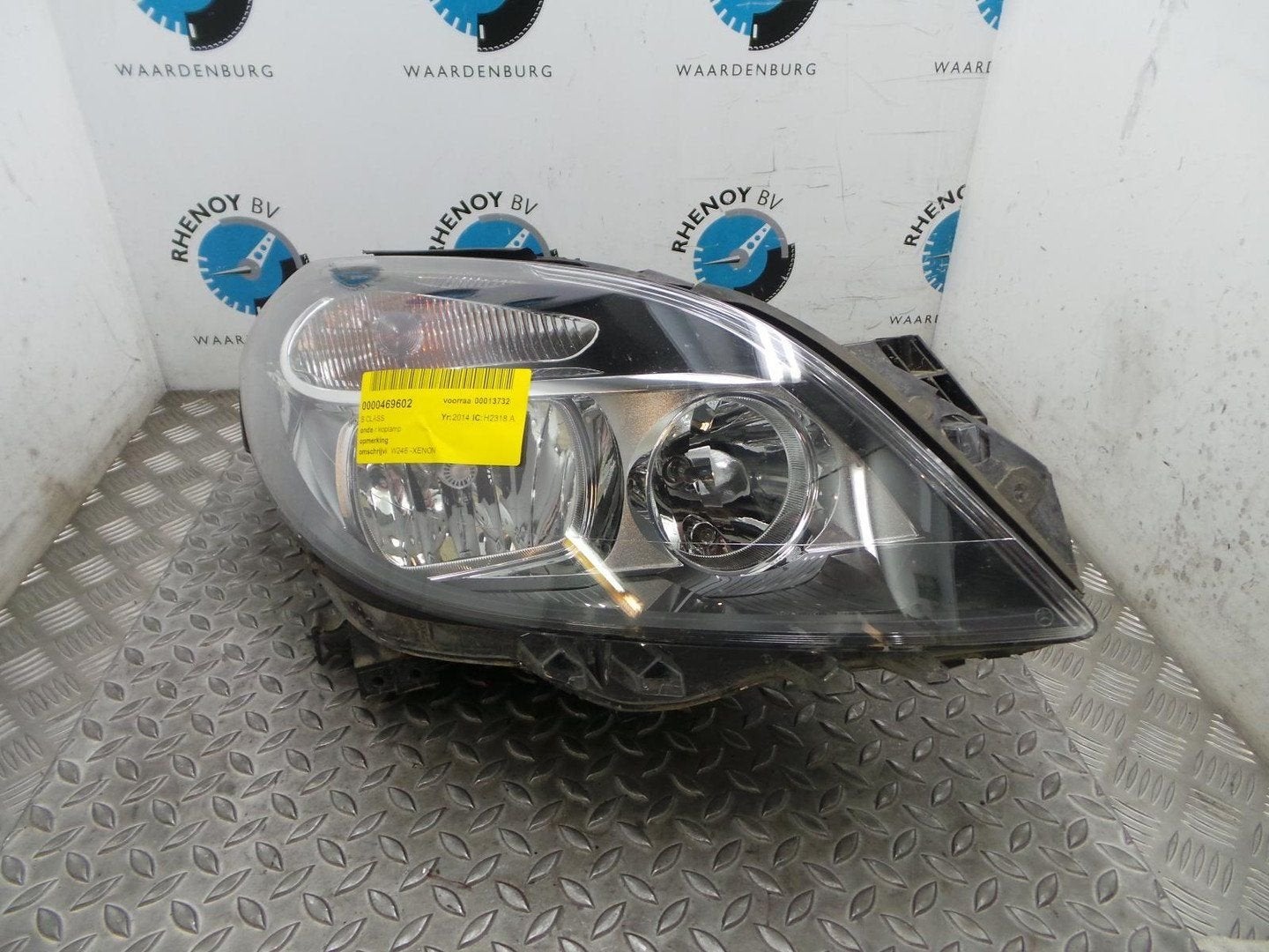 MERCEDES B CLASS B200 KOPLAMP R 2014, Autos : Pièces & Accessoires, Enlèvement ou Envoi, Utilisé, ARN reconnu