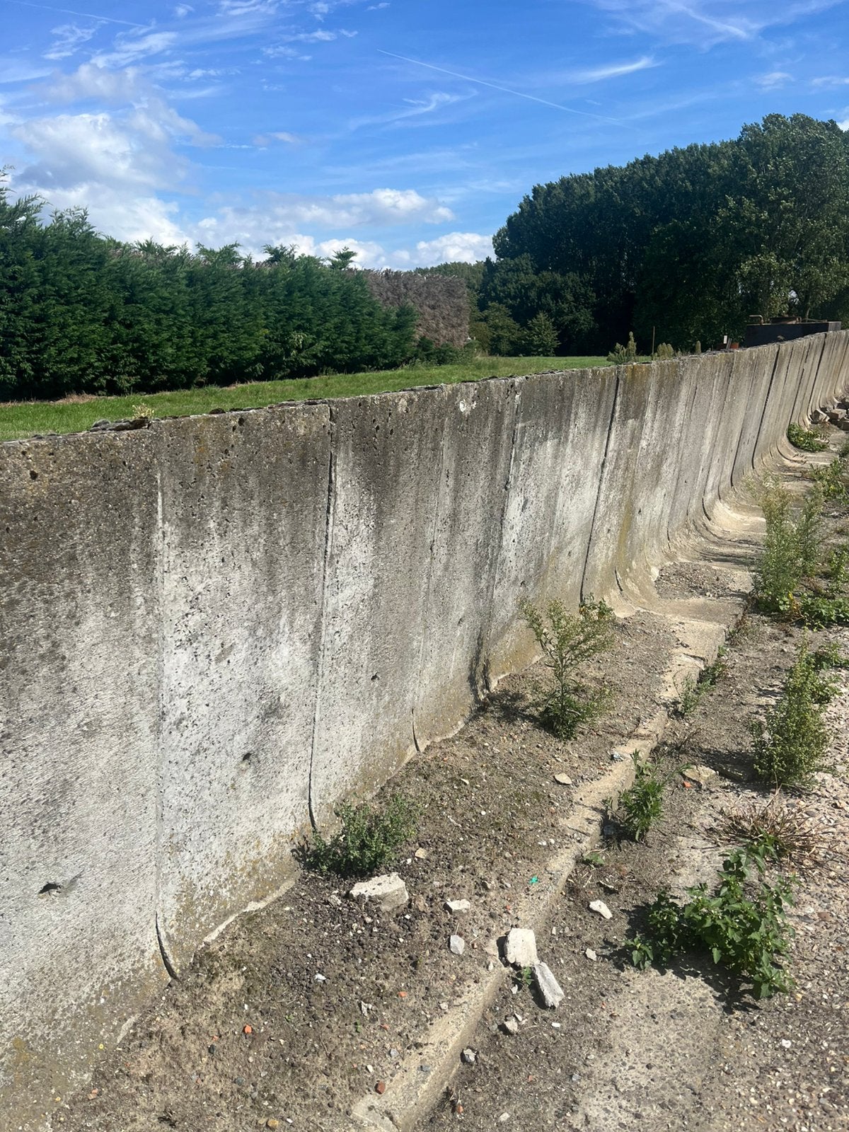 Betonnen L profielen, Jardin & Terrasse, Palissades, Enlèvement, Utilisé, Moins de 3 mètres, 1 à 2 mètres
