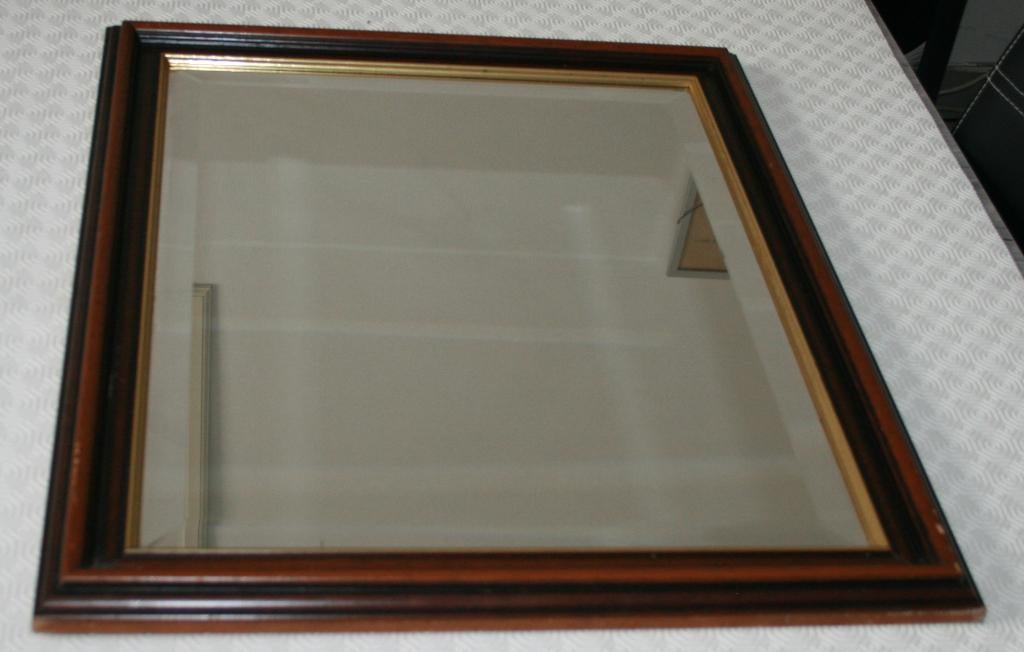 Miroir mural vintage en bois massif – 60 x 50 cm, Moins de 100 cm, Enlèvement, Utilisé, 50 à 75 cm