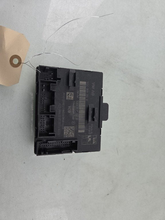 ORDINATEUR VEROUILLAGE CENTRALISE Volkswagen Tiguan (AD1), Autos : Pièces & Accessoires, Électronique & Câbles, Volkswagen, Utilisé