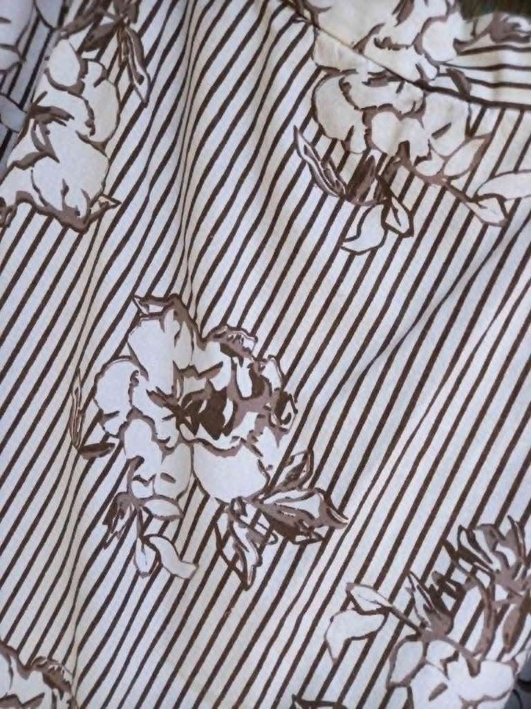 Mooie rok, wit met bruine bloemen/strepen, katoen, mt 46/48, Vêtements | Femmes, Jupes, Enlèvement, Taille 46/48 (XL) ou plus grande