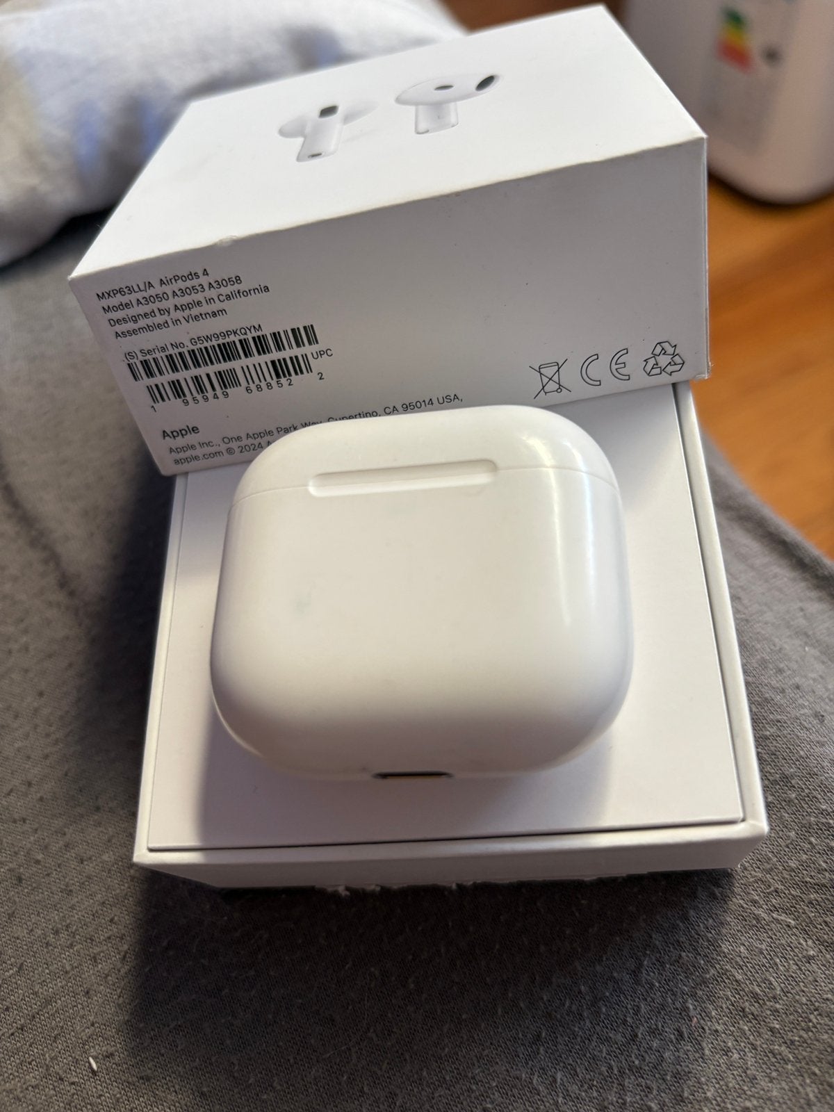 Airpods 4, Télécoms, Enlèvement, Comme neuf, Blanc, Apple
